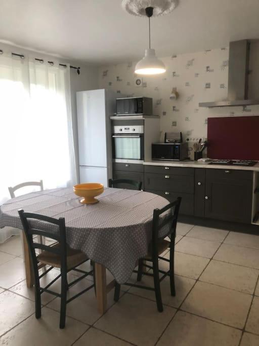 Doué-la-Fontaine Proche Bioparc Maison Avec Jardin מראה חיצוני תמונה